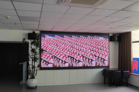 山西均鑫律師事務所共聚大屏,見證2025閱兵盛典